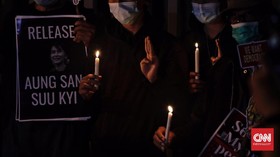 FOTO : Solidaritas untuk Rakyat Myanmar di Depan Gedung ASEAN