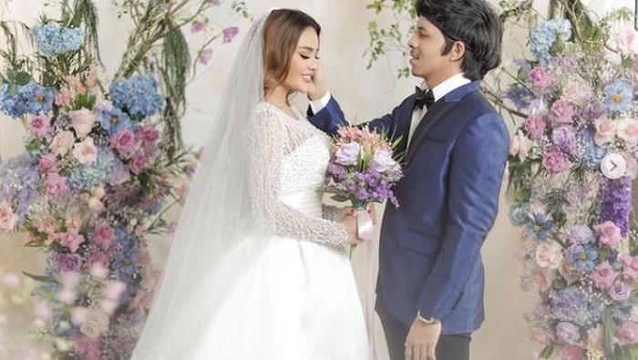 momen manis kulineran aurel hermansyah dan atta halilintar