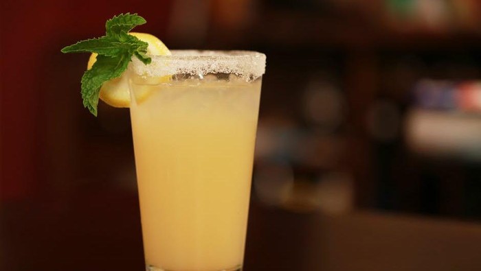 Diet Tetap Happy dengan 5 Minuman Segar yang Efektif Turunkan Berat Badan Diet Tetap Happy dengan 5 Minuman Segar yang Efektif Turunkan Berat Badan