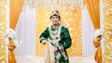 img-title Klarifikasi Ustaz Syam soal Salah Bicara Saat Live di TV