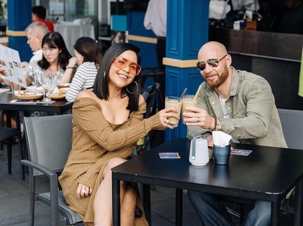 Sikap Tyson yang Bikin Luluh Melaney Ricardo saat Pernikahan Terancam Cerai