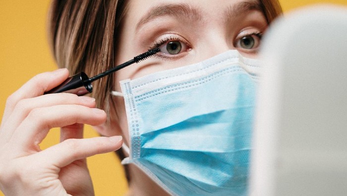 Rekomendasi Maskara dari Brand Lokal di Bawah 50 Ribu yang Kualitasnya Gak Murahan