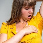 Rekomendasi Produk Penghilang Bau Ketiak untuk Kulit Sensitif