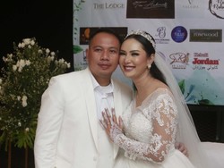 Kalina Telat Datang Bulan, Vicky Prasetyo Belum Ada Waktu ke Dokter
