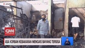 VIDEO: Asa Korban Kebakaran Mengais Barang Tersisa