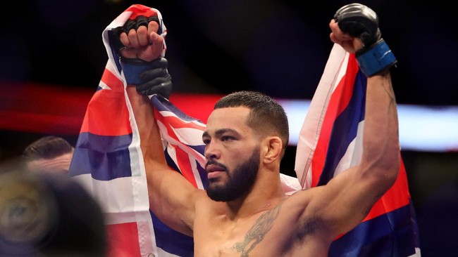 Dan Ige meraih kemenangan KO satu pukulan luar biasa hanya dalam 22 detik saat mengalahkan Gavin Tucker pada duel UFC Vegas 21.