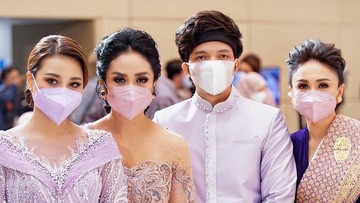 ASHANTY DAN KRISDAYANTI TERHARU PADA ACARA LAMARAN AUREL