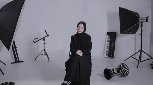 Pihak keluarga Ayus merespons rumor yang menyebutkan keyboardist Band Sabyan itu akan menikahi Nissa Sabyan.