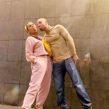 Potret Harmonis Keluarga Melaney yang Diisukan Retak