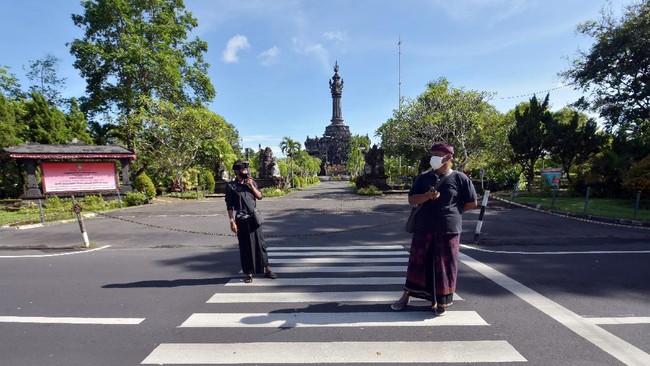 Penutupan dan pengalihan lalu lintas kawasan GWK berlangsung malam ini mulai pukul 17.30 Wita hingga pukul 19.30 Wita dan pukul 20.30 Wita hingga 22.00 Wita.