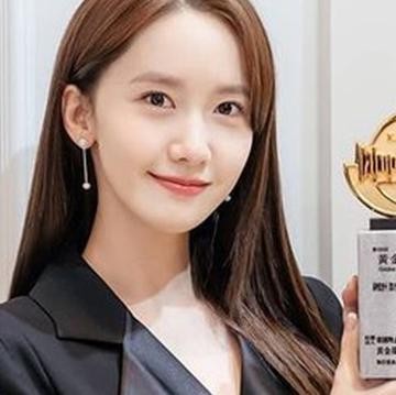 img-title YoonA SNSD Sabet Piala Penghargaan, Daftar Lengkap Pemenang Golden Cinema Film Festival 2021
