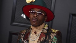 5 Gaya Busana Terbaik Grammy Awards 2021