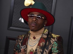 5 Gaya Busana Terbaik Grammy Awards 2021