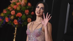Dua Lipa Umumkan Soundtrack Film Barbie Rilis 26 Mei