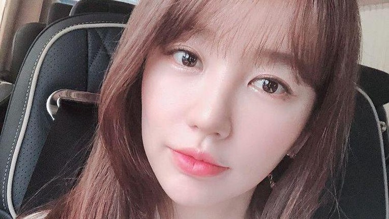 Cantiknya Yoon Eun Hye Pemeran Drama 'Princess Hours' yang Akan di Remake Lihat potret cantik Yoon Eun Hye drama Korea 'Princess Hour' yang akan kembali di Remake.