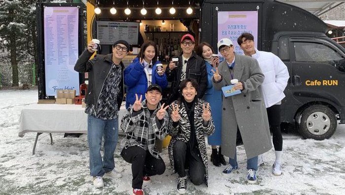 Dinotice Sang Idola, Berikut Ini Bentuk Dukungan Penggemar Kepada Idolnya! Dinotice Sang Idola, Berikut Ini Bentuk Dukungan Penggemar Kepada Idolnya!