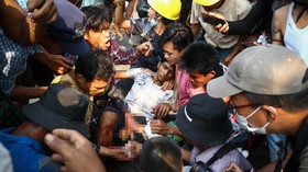 Bom Waktu Krisis Myanmar