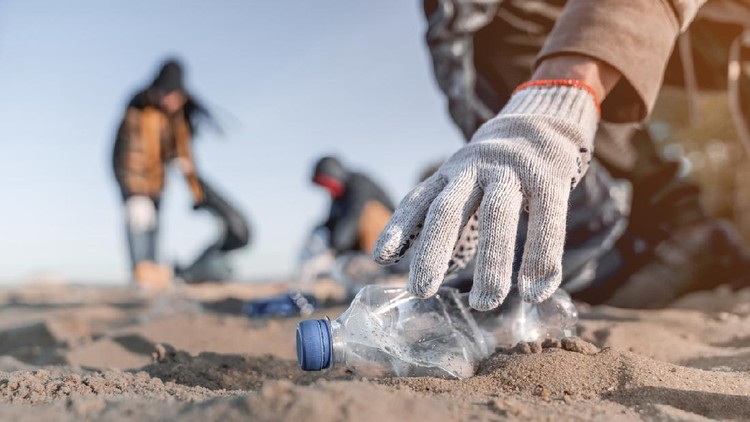 Cleaning,Ecology, Social Issues, Volunteer, Beach