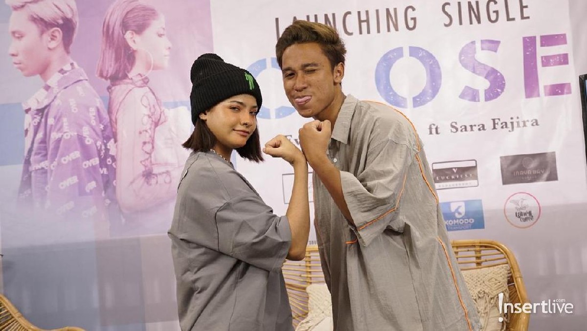 Sara Fajira dan Evan Lanell presscon single mereka yang baru&period; Intip gaya mereka&comma; yuk&excl;