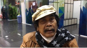 Tangis Haru Jaja Miharja Saat Dijenguk Ruben Onsu