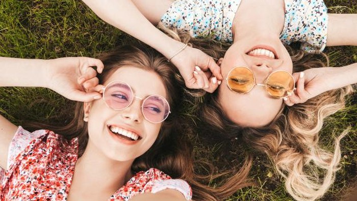 Menurut Astrolog, 3 Zodiak Ini Enggak Pernah Merasa Insecure