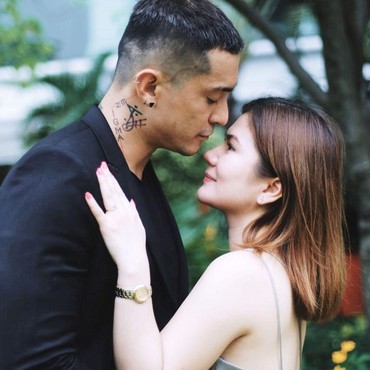 Miller Khan Resmi Nikahi Kekasih yang Dilamar di Helikopter