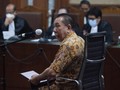 Musim Diskon Hukuman Koruptor di Indonesia