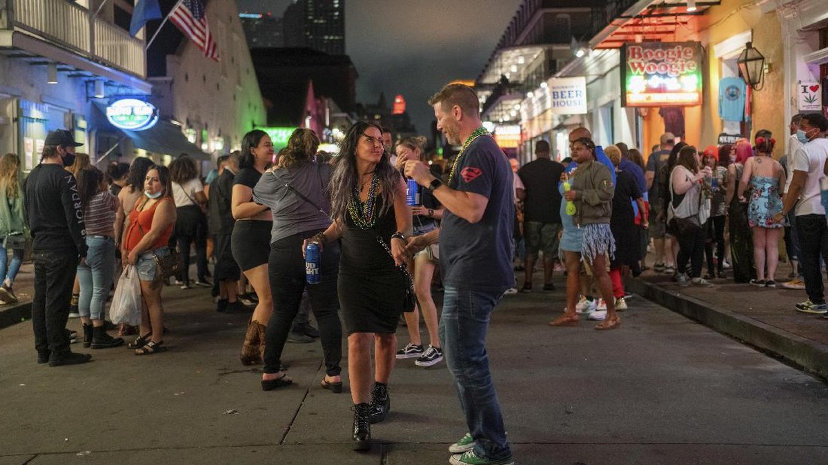 FOTO: Pembatasan Dicabut, Musik Menggema di New Orleans