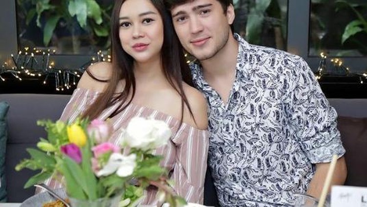 aura kasih