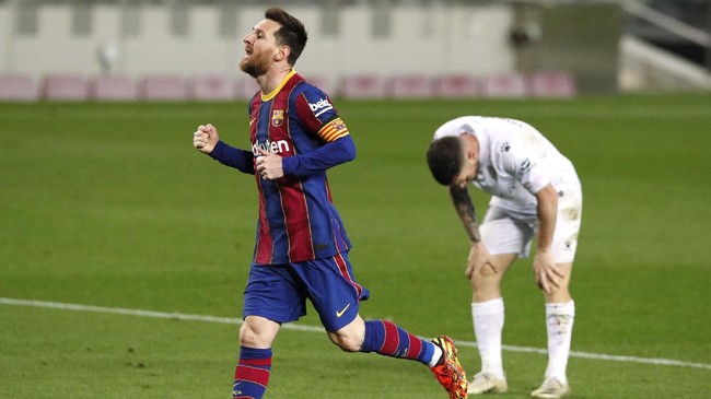 FOTO: Messi Gemilang, Barcelona Menang