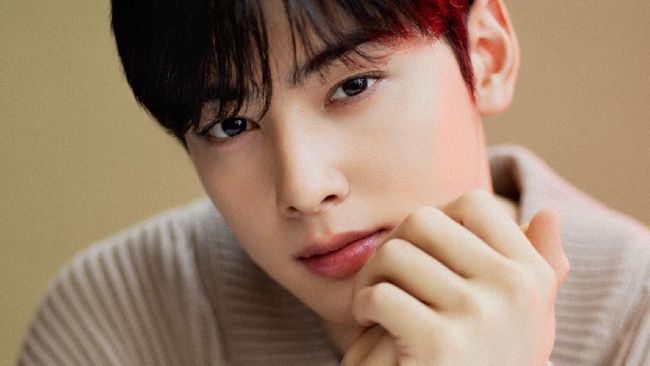 Cha Eun-woo ASTRO mengungkapkan sejumlah kebiasaannya kepada penggemar atau yang akrab disapa AROHA.