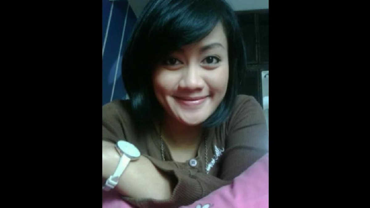 Berikut adalah sosok pramugari yang diduga sebagai pelakor dalam prahara rumah tangga Dirut Taspen