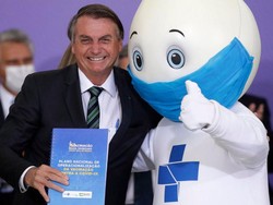 Warga Brasil Kehilangan Maskot Vaksin