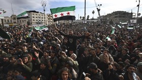 FOTO: Warga Idlib Peringati 10 Tahun Perang Saudara Suriah