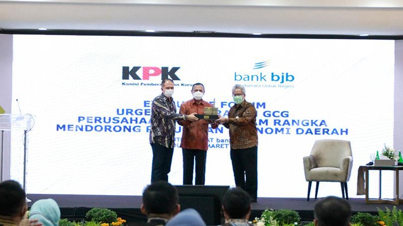 Ketua Komisi Pemberantasan Korupsi (KPK), Firli Bahuri berkunjung ke Bank Jawa Barat dan Banten (bank bjb).