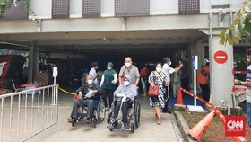 Vaksinasi Lansia KTP Non-DKI di Hang Jebat Dimulai Besok