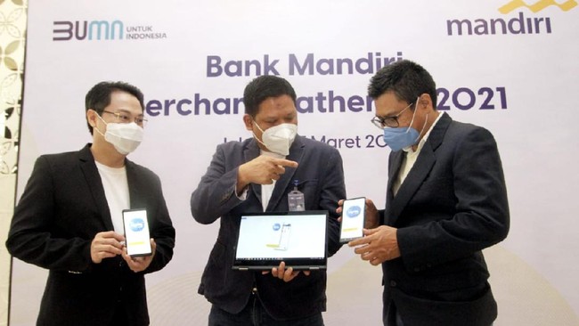Bank Mandiri terus meningkatkan pemanfaatan transaksi non tunai alias digital dalam upaya mendukung bisnis retail agar bertahan di masa pandemi Covid-19.
