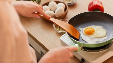 CARA MEMASAK TELUR CEPLOK, ORAK-ARIK, DAN OMELET