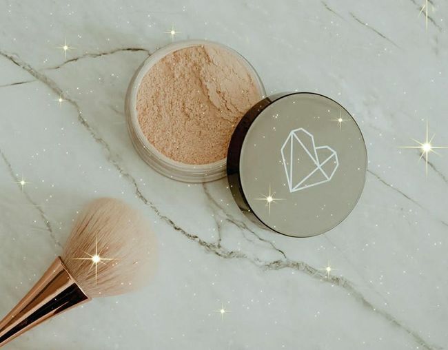 Bedak Tabur Lokal dari Zamron