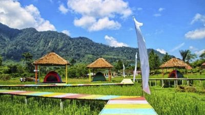 Oops, Kabupaten Langkat Promosikan Wisata Tidur di Sawah