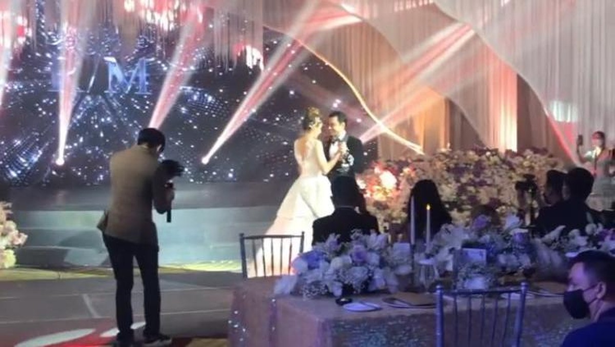 Yuk intip&comma; momen mewahnya pernikahan Rocky Soraya dan Melissa Ginting&excl;