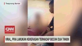 VIDEO: Seorang Pria Aniaya Bocah Dua Tahun