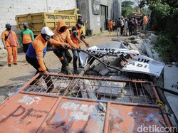 Ancaman Sajam di Polemik Rumah Warga Ciledug Ditembok Masuk Penyelidikan