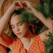 Serba-Serbi Skincare Routine untuk Leher, Jangan Sampai Skip!