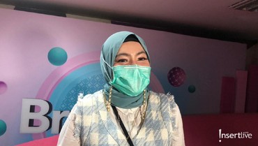img-title Medina Zein Idap Bipolar, Astrid Kuya: Nggak Ada Hubungan Sama Nipu