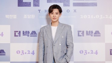 Lirik Lagu Terjemahan Indonesia Tomorrow - Chanyeol
