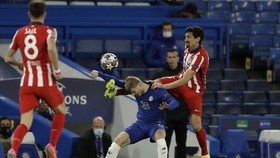 Chelsea Unggul atas Atletico di Babak Pertama