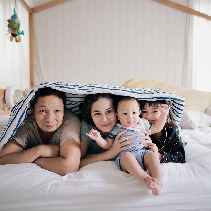 <p>Sang buah hati yang dipanggil Mars ini menjadi pelengkap kebahagiaan keluarga Ringgo dan Sabai. Sebelumnya, pasangan ini telah dikeruniai anak laki-laki bernama Bjorka Dieter Morscheck. (Foto: Instagram @ringgoagus)</p>