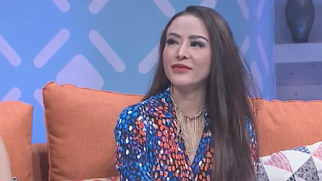 Cynthia Alona kerap membintangi film-film horor kini ditangkap polisi setelah tersandung kasus bisnis prostitusi online.