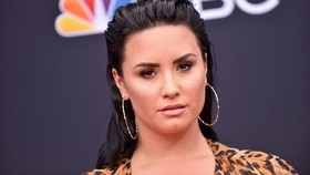 Pisah dari Scooter Braun, Demi Lovato Cari Manajer Baru
